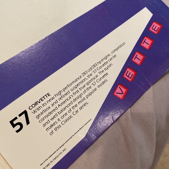 VTG 1985 school paper binder portfolio w 1957 Heaven Corvette - Picture 4 of 6